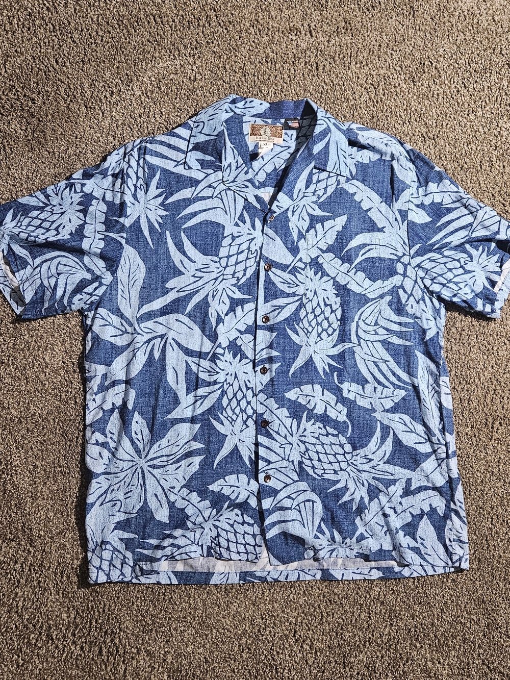 Kalaheo Pineapple Hawaiian Shirt Button Front XL Blue White Short Sleeve